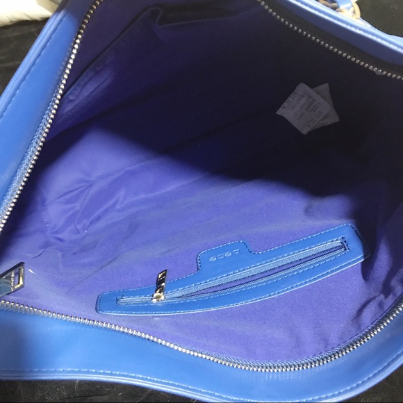 ❤️SOLD❤️ New BEBE LOGO blue QUILTED TOTE bag purse - Picture 6 of 7